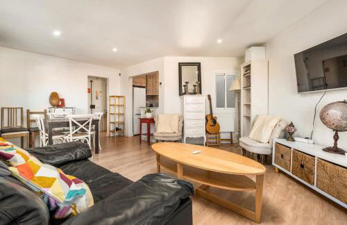 55m² Monthly Base w Terrace AC - Foto 9