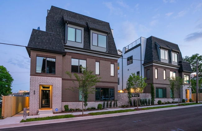 Franklin by Avantstay Trendy Townhouse in Great Location w/ Private Roof Top Patio - Foto 26