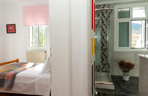 Mina's Art Loft with panoramic views - Foto 24