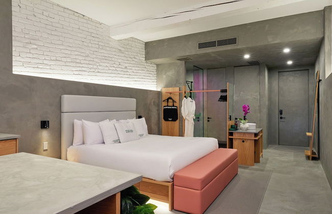 David Hotel - Photo 15