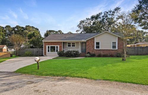 The Caspian large family house with private pool in Summerville - Foto 53