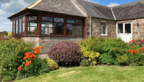 Sauchenshaw Cottage - Photo 3