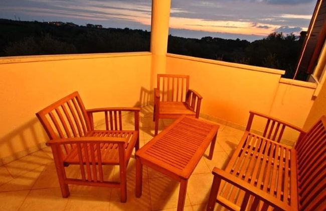 Holiday Home in Novigrad With Private Pool - Foto 15