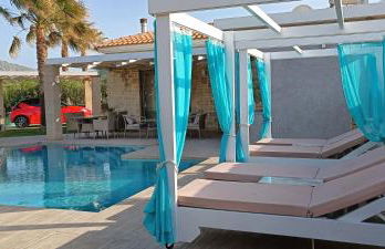 Elena Villa - Foto 2