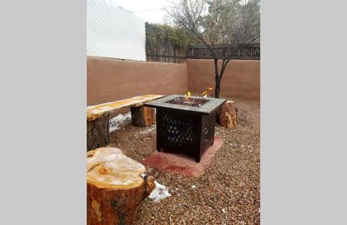 Closson Casita - Patio & Fire Pit - Near Plaza - 1BR - Foto 2