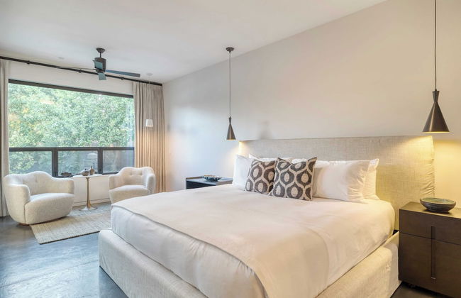 Sundrenched by Avantstay Pool, Mins to Old Town - Foto 24