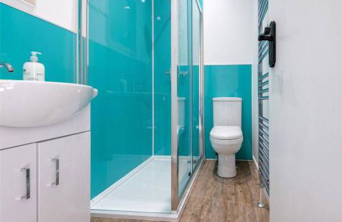 The Colours Riverside apartment with garden - Foto 3