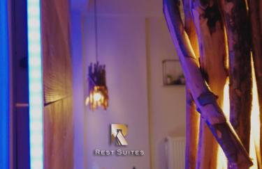 REST On The Pedestrian Street - Photo 57