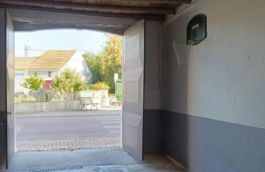 CASA DA VOVÓ CÉU - Casa de Campo Gandaresa - Country House, entre COIMBRA e AVEIRO, a 15 minutos carro Praia Mira - Quintal com piscina insuflável - Foto 12