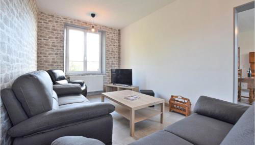 4 Bedroom Cozy Home In Montsenelle - Foto 5