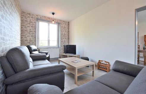 4 Bedroom Cozy Home In Montsenelle - Foto 5