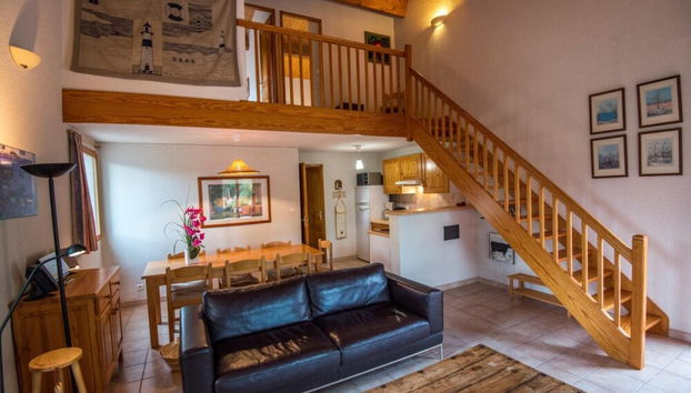 Mountain Retreat w/ Terrace - Foto 5, Sala de estar