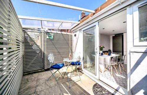 Marina Bridge House Central Cowes - Photo 22