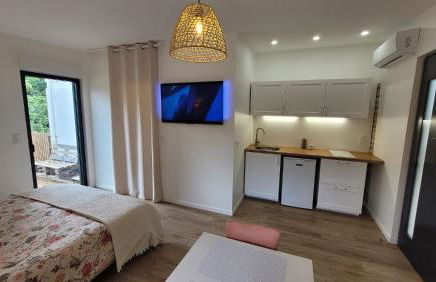 Demeure Cosy & Table d'Hôtes à Cahors - Chambres d'hôtes - Studio La Pause Cadurcienne - Foto 13