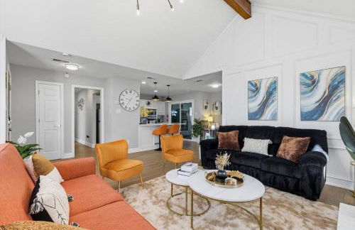 3-BD 2-BA Frisco Getaway - Backyard Patio BBQ - Foto 9