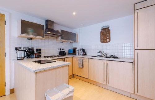 Central Leeds 2BR 2BA, Wi-Fi, Kitchen, Sleeps 5 - Foto 52