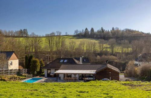 Nature Retreat Pool, Hot Tub, Sauna, Hiking-Caves - Photo 21