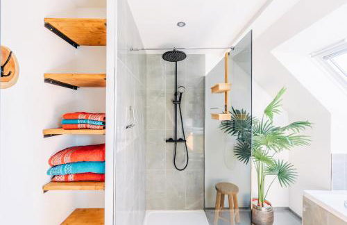 Elegant 120m2-Face cathedrale-6 pers-free Parking - Foto 12