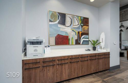 5th Quarter at Watercress- 0 9 Miles to UA- 2 BR 2 BA- Riverfront - Foto 57