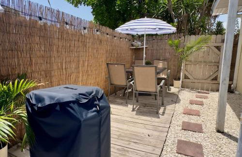 Steps to Sand - Free Parking - No Crowds - Grill - Foto 26