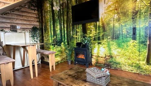 Squirrel Hideaway with Hot Tub in Formby, Liverpool - Foto 5