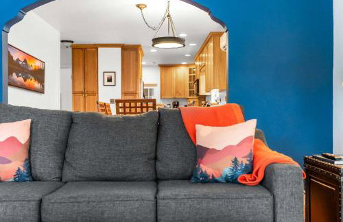 Parkside Escape South Hill w Private ADU - Photo 29