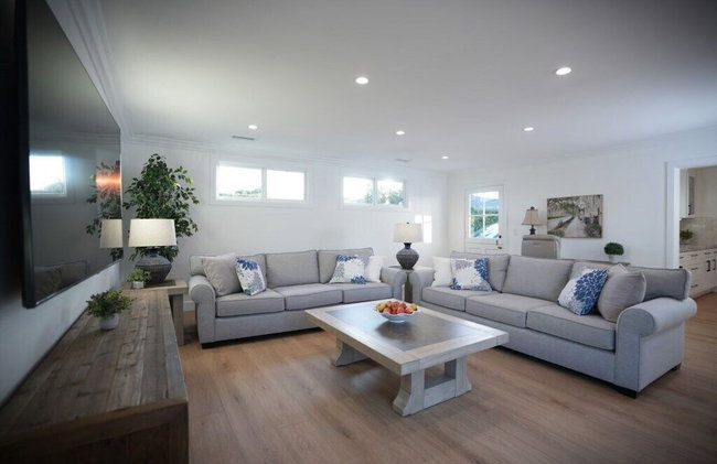 Awesome 5 Bedroom 3 Bath Pool Home With In-ground Jacuzzi - Foto 43