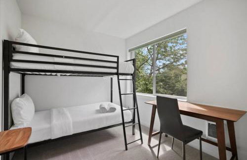 3BR 2.5BA ROOFTOP VIEW GREEN LAKE HIDEAWAY - Foto 20