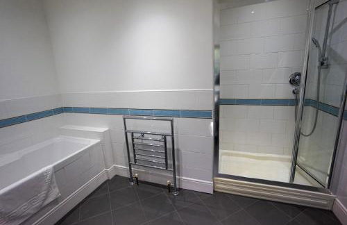 Stunning 7-Bed Home in Lichfield - Foto 36