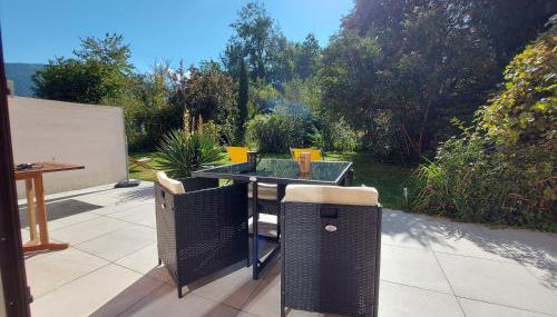 Centre St Jorioz : Charmant et spacieux studio avec terrasse et jardin privatif - Photo 3