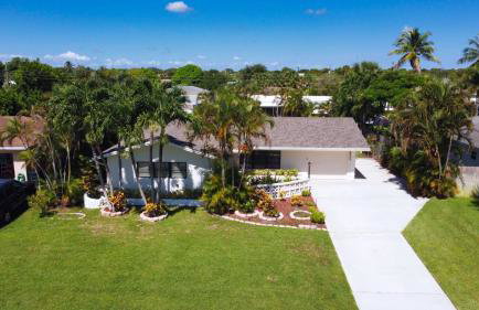 Family Retreat near Beach, Downtown and PGA - Foto 37