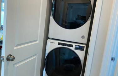 4 Stanford! Furnished Apartment, Gated Parking, Laundry - Foto 13