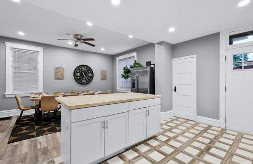 Spacious Modern 5BR Home Near Downtown St Louis - Foto 14