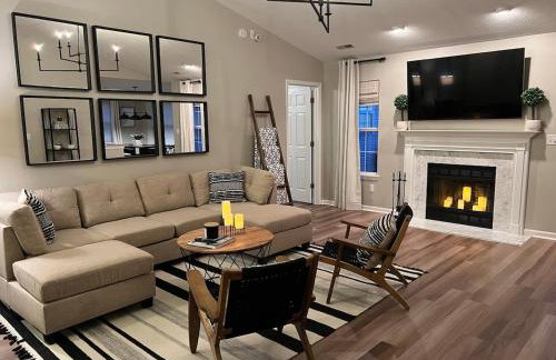 Luxurious Grand Park Family Home with Game Room and XBox - Foto 2