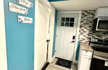 A Temporary Haven - Foto 26