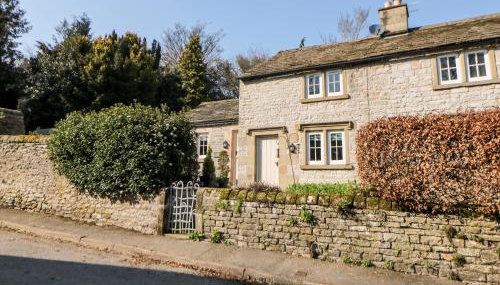 Rose Cottage - Photo 1