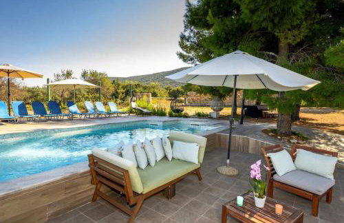 Cozy and Chic Little House with Pool Ivinj-1 Vodice - Foto 30