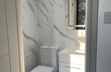 The Lux Ville, Stunning 6 Bedroom Home in London - Foto 35