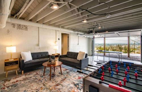 Luxurious Retreat with Stunning Views Sleeps 16) - Foto 25