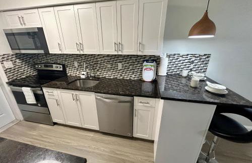 2 min walk to beach with free parking at Lauderdale 21-3 - Foto 13