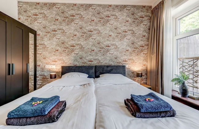 Stylish Farmhouse With Spa Tub - Foto 13