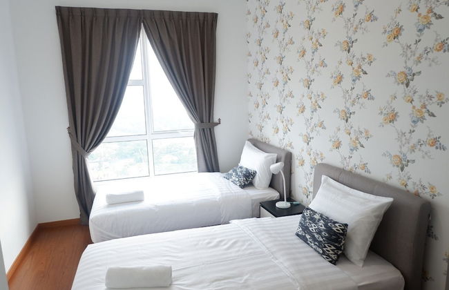 Pinnacle Tower - Photo 2