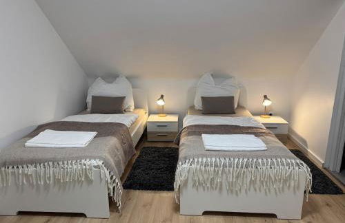 Modern 2 bedroom apartment with balcony - Foto 5