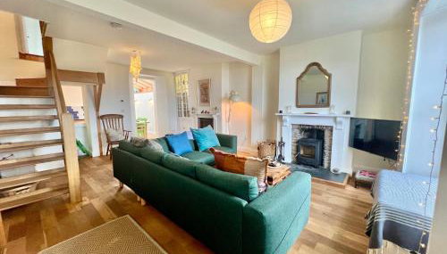 3 bedroom stunning house with garden and amazing sea views - Foto 5