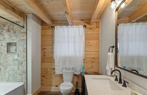 Cozy Rustic Cabin - Foto 21