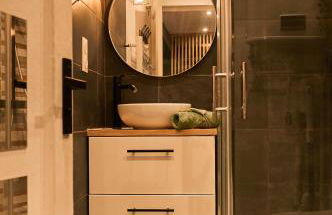 Le Studio Terrasse - Le calme en plein cœur du centre-ville - Photo 11