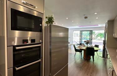 Apartment in Guildford with Parking - Foto 11