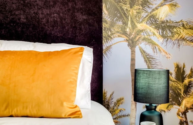 Classic Charm Meets Modern Comfort at Atlantic Pearl - Foto 31