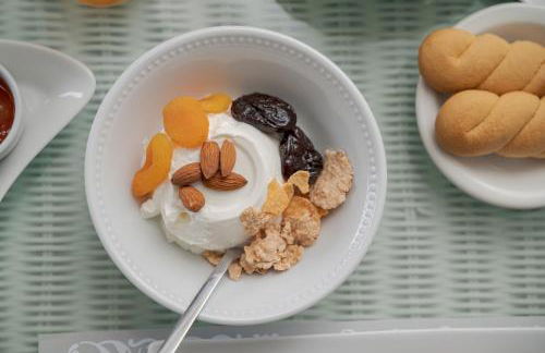 Zoe's Club - Photo 38