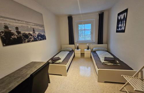 Leuna bei Leipzig & Halle - 2 Apartments mit je 3 Schlafzimmern, Küche, Bad - Foto 43